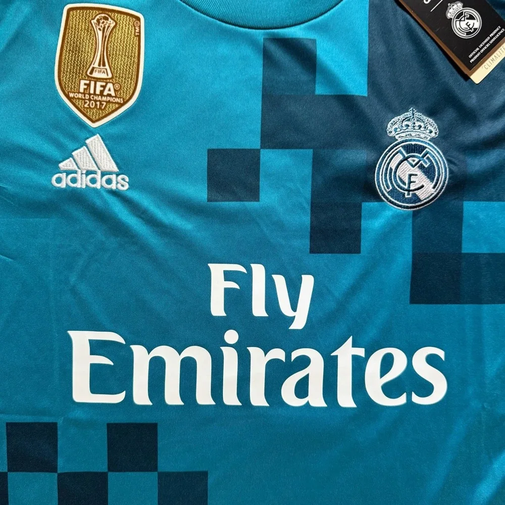 Adidas Real Madrid 2017-18 Jersey Size Medium Teal Ronaldo 7 FIFA Patch NWT